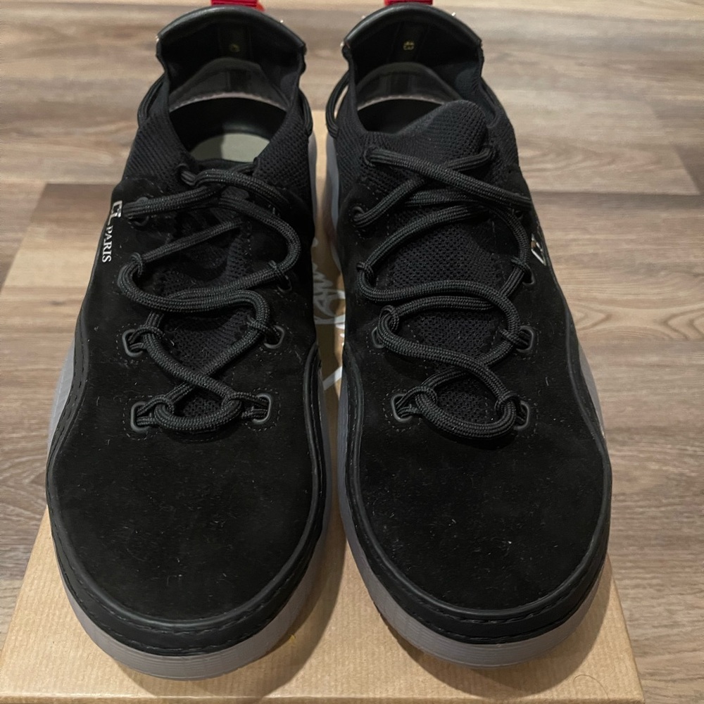 Christian Louboutin Arpoador Flat